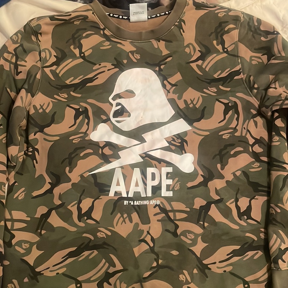 AAPE sweater - Picture 3 of 3